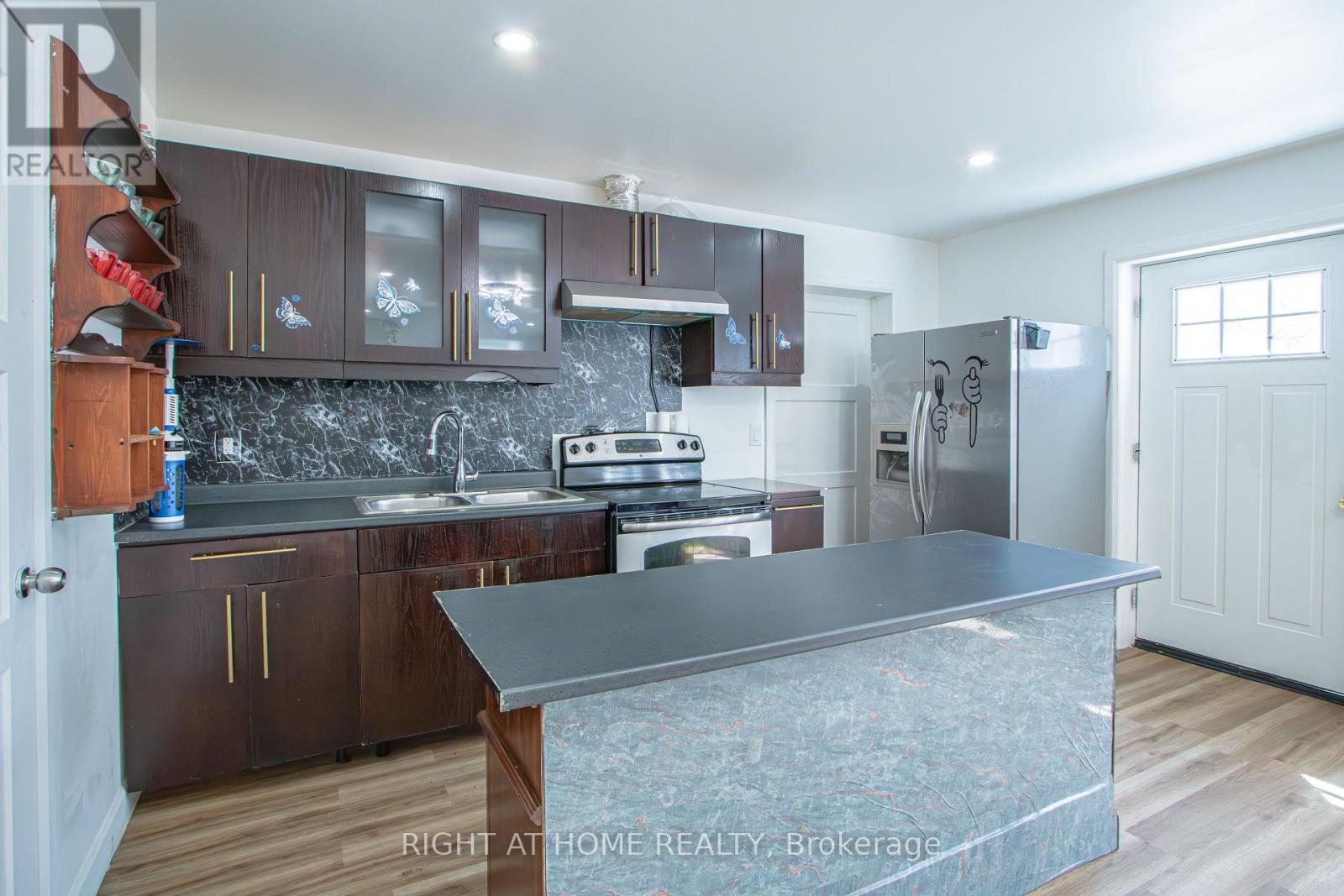 388 Vesta Place, London East, Ontario  N5Y 1G5 - Photo 31 - X13036866