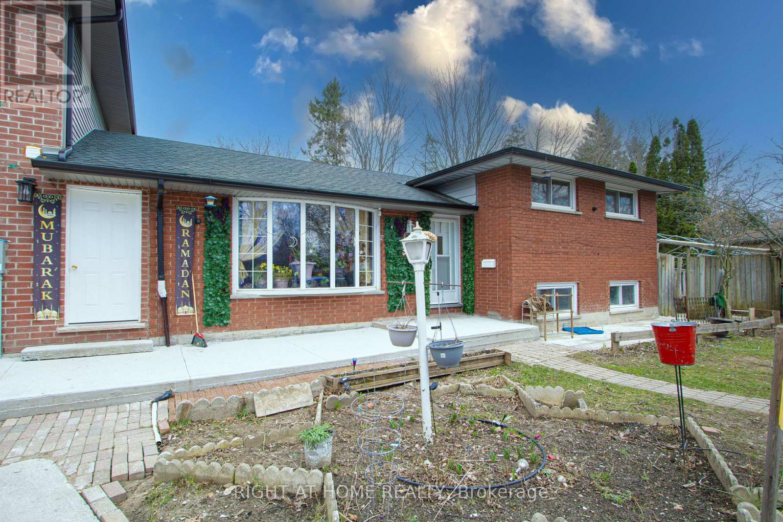 388 Vesta Place, London East, Ontario  N5Y 1G5 - Photo 6 - X13036866