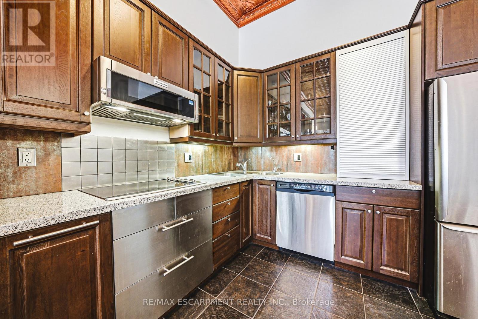 593-595 King Street E, Hamilton, Ontario  L8N 1E4 - Photo 12 - X13036868