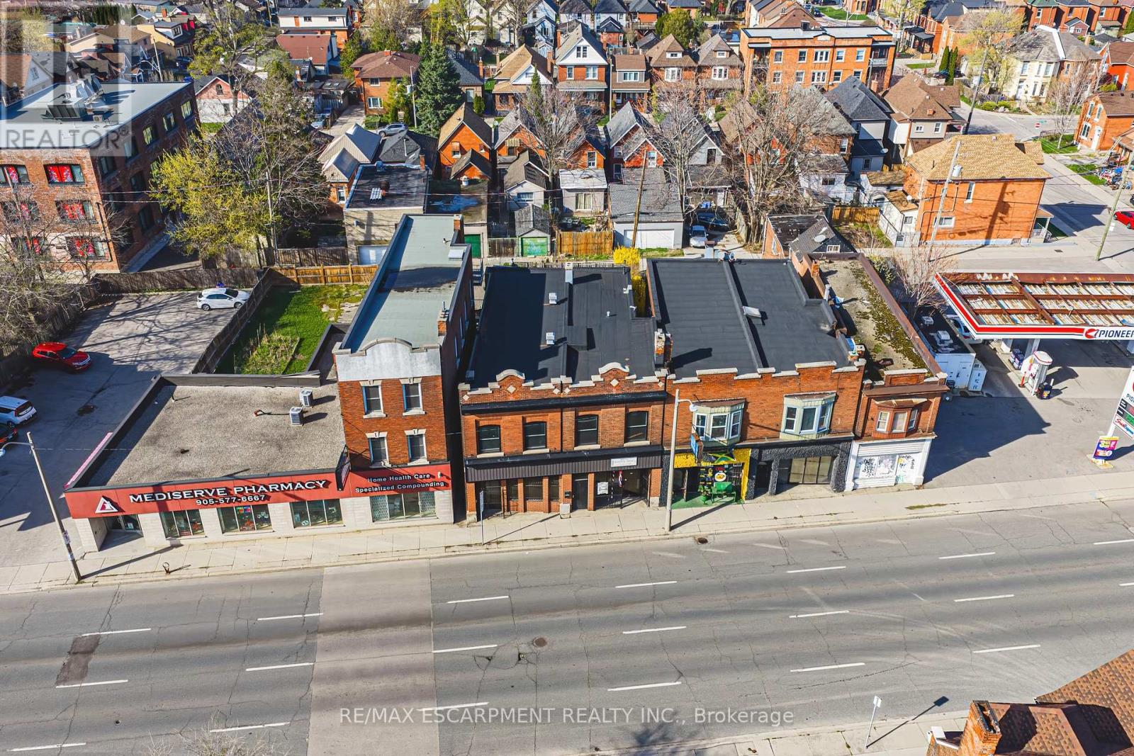 593-595 King Street E, Hamilton, Ontario  L8N 1E4 - Photo 2 - X13036868