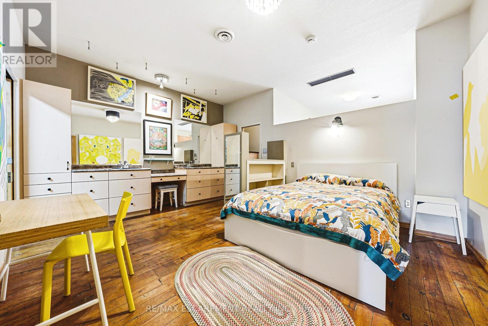 593-595 King Street E, Hamilton, Ontario  L8N 1E4 - Photo 22 - X13036868