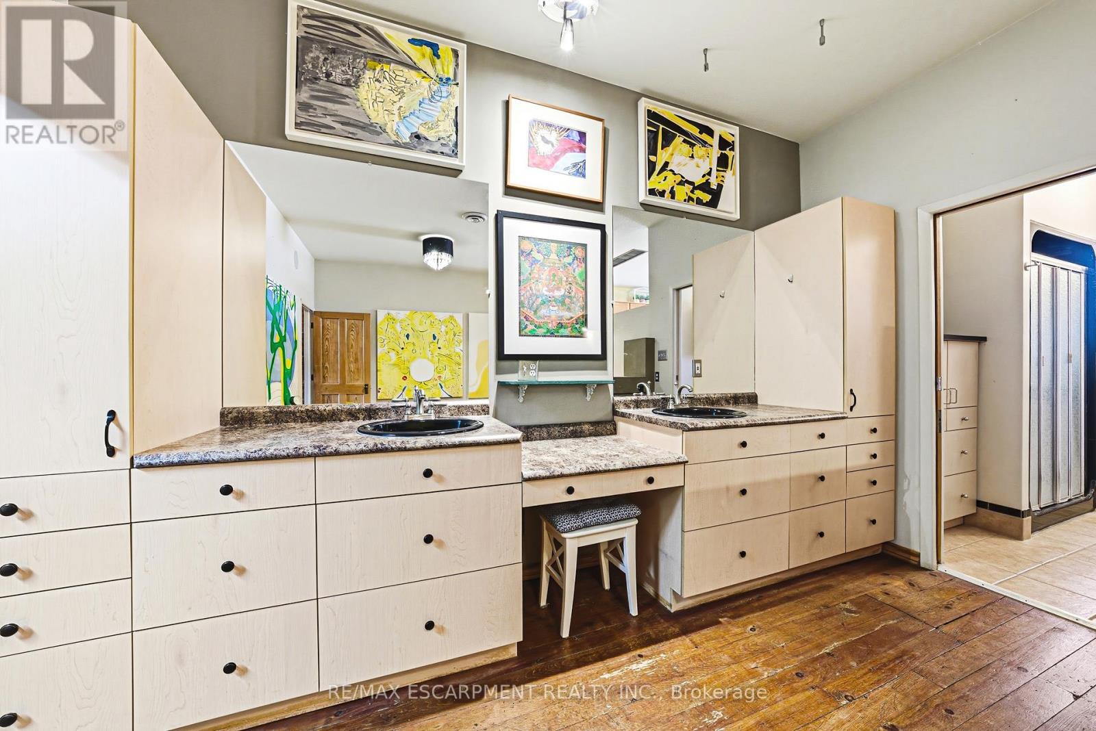 593-595 King Street E, Hamilton, Ontario  L8N 1E4 - Photo 23 - X13036868