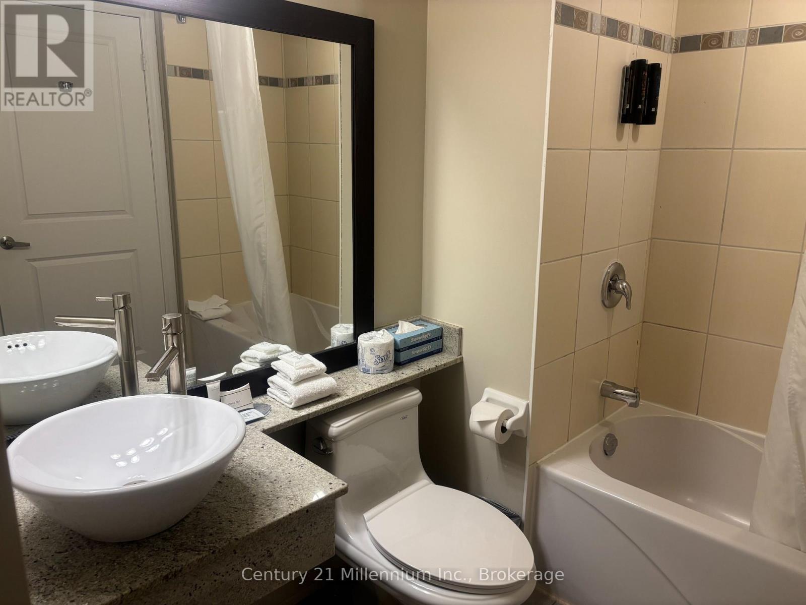 2307 - 9 Harbour Street E, Collingwood, Ontario  L9Y 5C5 - Photo 4 - S13037230