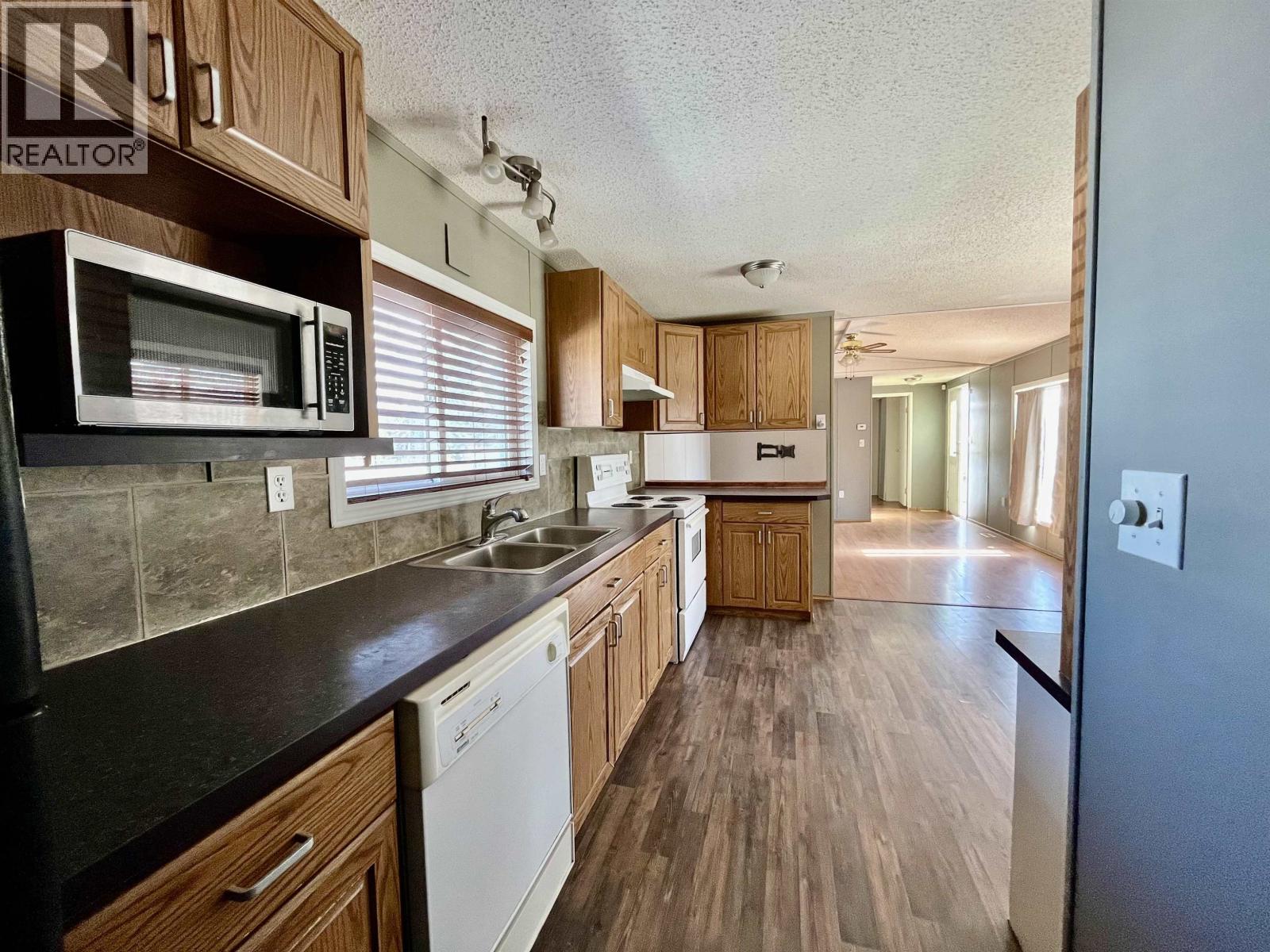 10264 98 Street, Taylor, British Columbia  V0C 2K0 - Photo 4 - R3091594