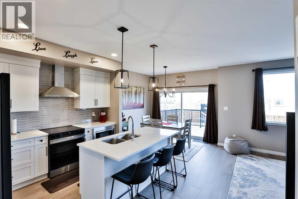 38 Goldenrod Place W, Lethbridge, Alberta  T1J 5W9 - Photo 6 - A2289557