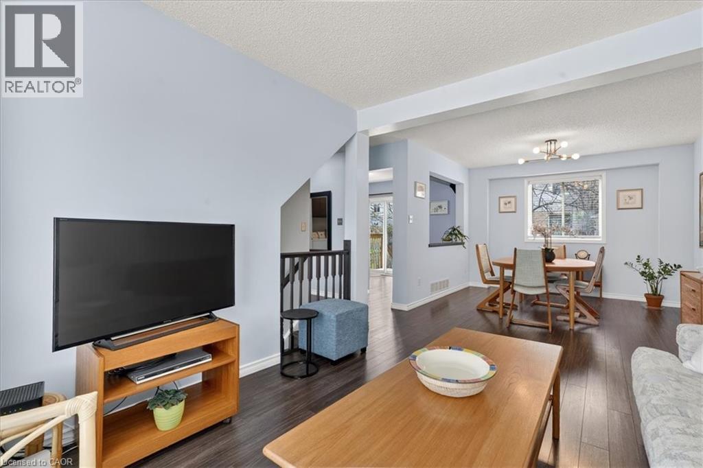 636 Grange Crescent, Waterloo, Ontario  N2T 2L9 - Photo 10 - 40823641