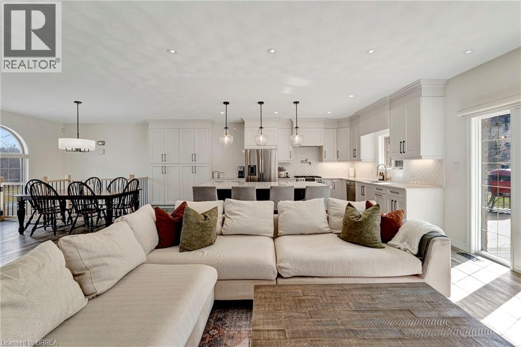 30 Douglas Street, Brantford, Ontario  N3T 0M6 - Photo 19 - 40817270