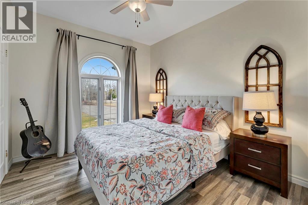 30 Douglas Street, Brantford, Ontario  N3T 0M6 - Photo 23 - 40817270