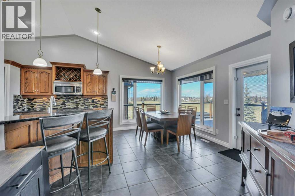 82 Ingram Close, Red Deer, Alberta  T4R 0A3 - Photo 12 - A2303803