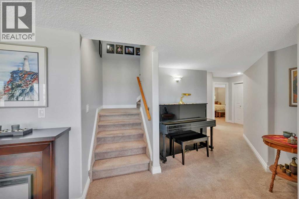 82 Ingram Close, Red Deer, Alberta  T4R 0A3 - Photo 24 - A2303803