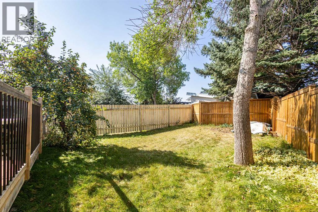 132 Scenic Cove Circle NW, Calgary, Alberta  T3L 1M9 - Photo 32 - A2284377