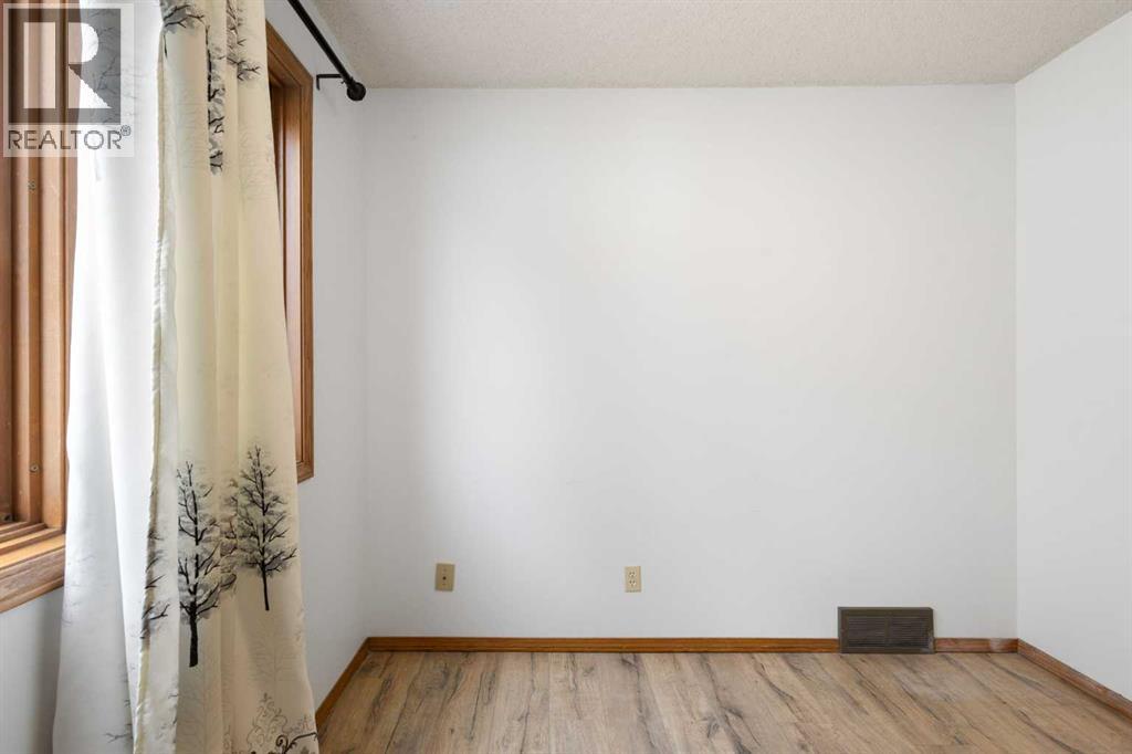 132 Scenic Cove Circle NW, Calgary, Alberta  T3L 1M9 - Photo 18 - A2284377