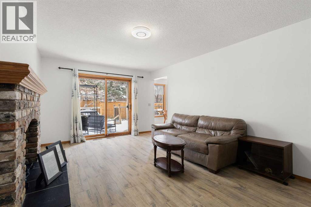 132 Scenic Cove Circle NW, Calgary, Alberta  T3L 1M9 - Photo 10 - A2284377
