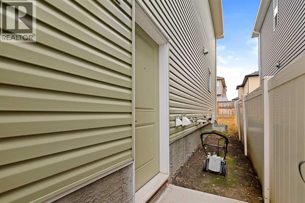 479 Bayview Way SW, Airdrie, Alberta  T4B 5A7 - Photo 37 - A2295390