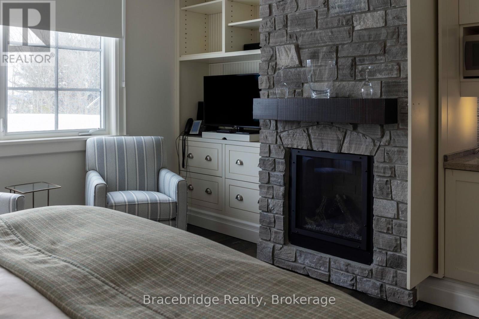 L207- B1/b2 - 1869 Muskoka Rd 118 Highway W, Muskoka Lakes, Ontario  P1L 1W8 - Photo 10 - X13037080