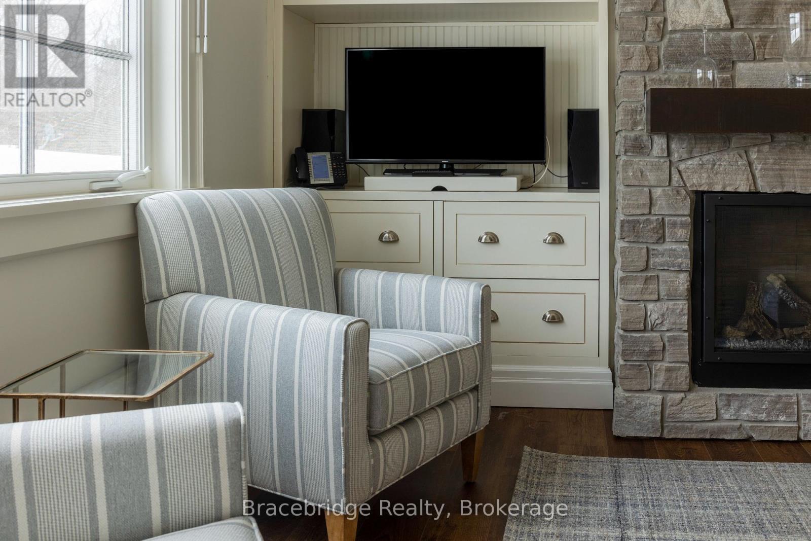 L207- B1/b2 - 1869 Muskoka Rd 118 Highway W, Muskoka Lakes, Ontario  P1L 1W8 - Photo 6 - X13037080