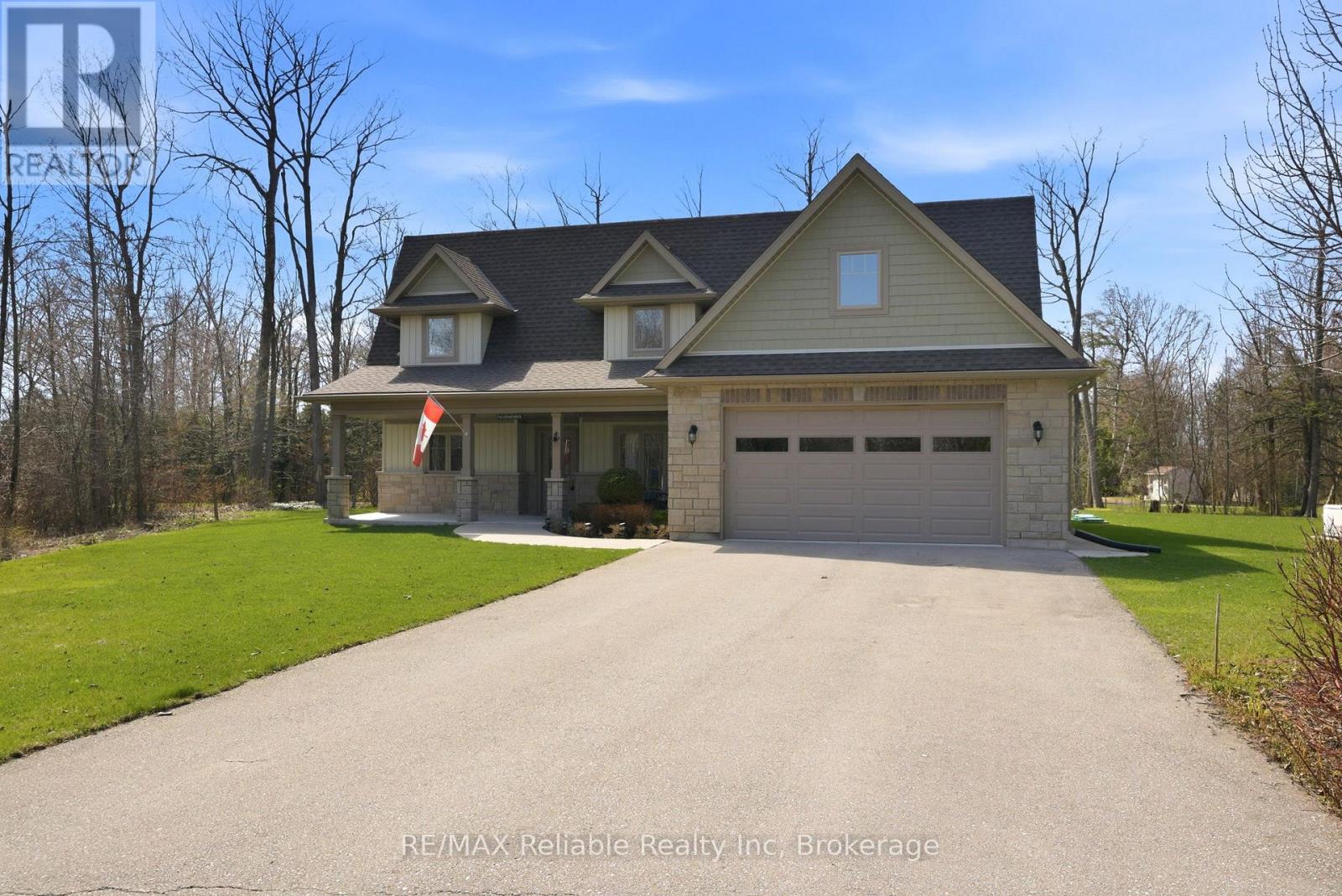 79055 Kelly Court, Central Huron, Ontario  N7A 3X8 - Photo 2 - X13037108