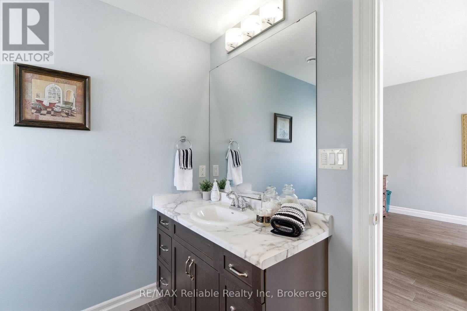 79055 Kelly Court, Central Huron, Ontario  N7A 3X8 - Photo 22 - X13037108