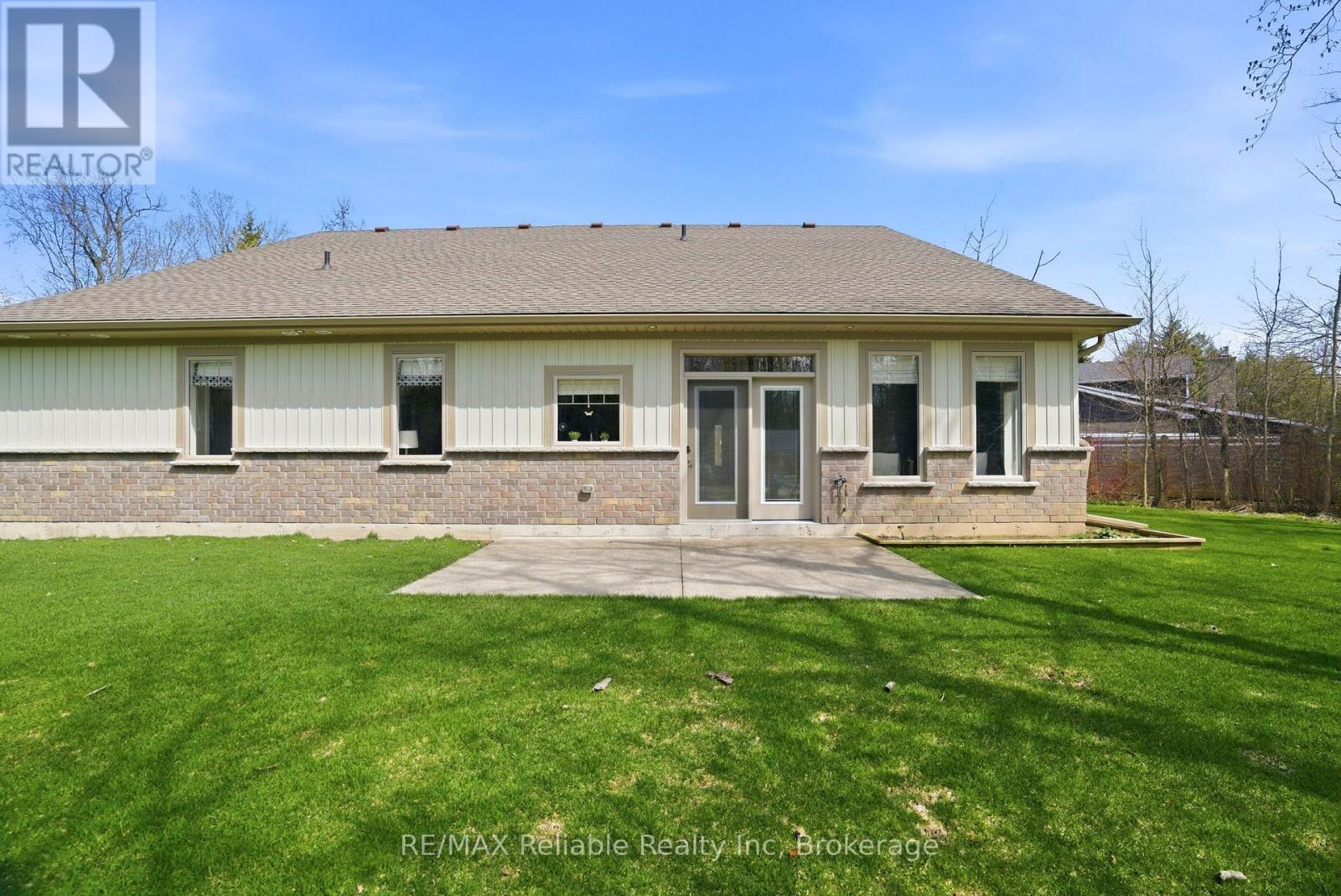 79055 Kelly Court, Central Huron, Ontario  N7A 3X8 - Photo 36 - X13037108