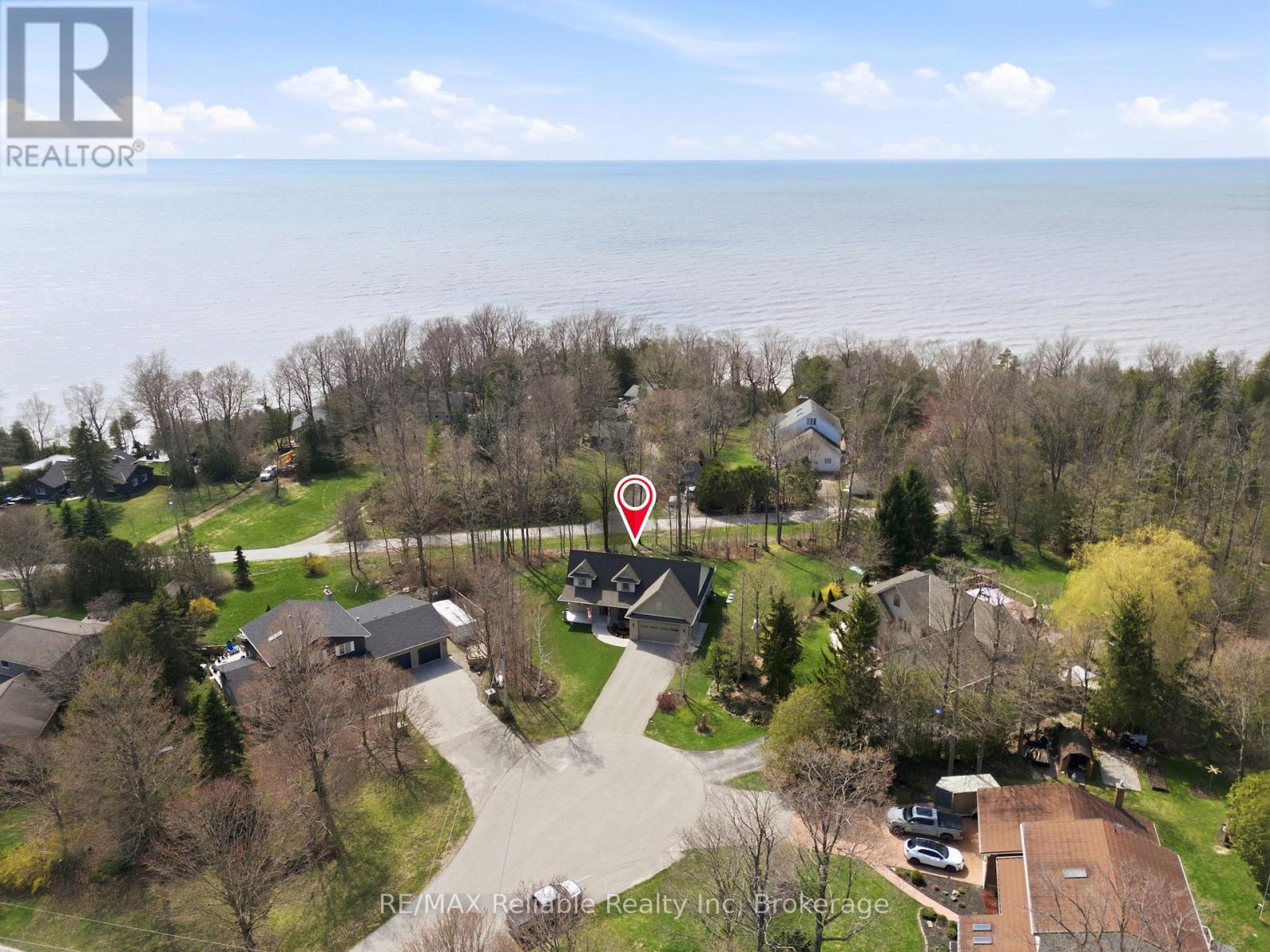 79055 Kelly Court, Central Huron, Ontario  N7A 3X8 - Photo 4 - X13037108