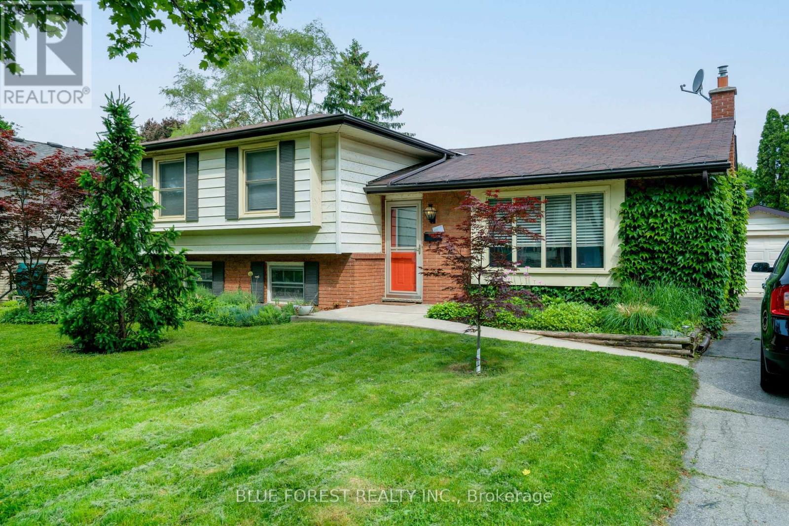 62 Glenburnie Crescent, London North, Ontario  N5X 2A3 - Photo 2 - X13037110