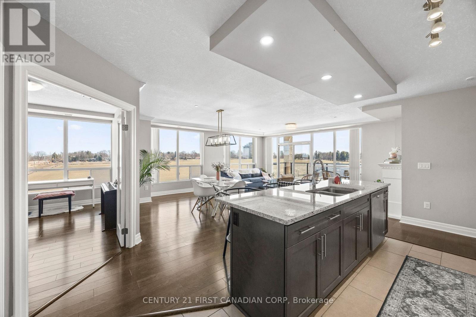 605 - 240 Villagewalk Boulevard, London North, Ontario  N6G 0P6 - Photo 15 - X13037148