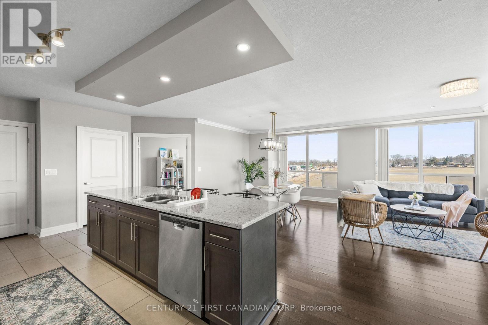 605 - 240 Villagewalk Boulevard, London North, Ontario  N6G 0P6 - Photo 19 - X13037148