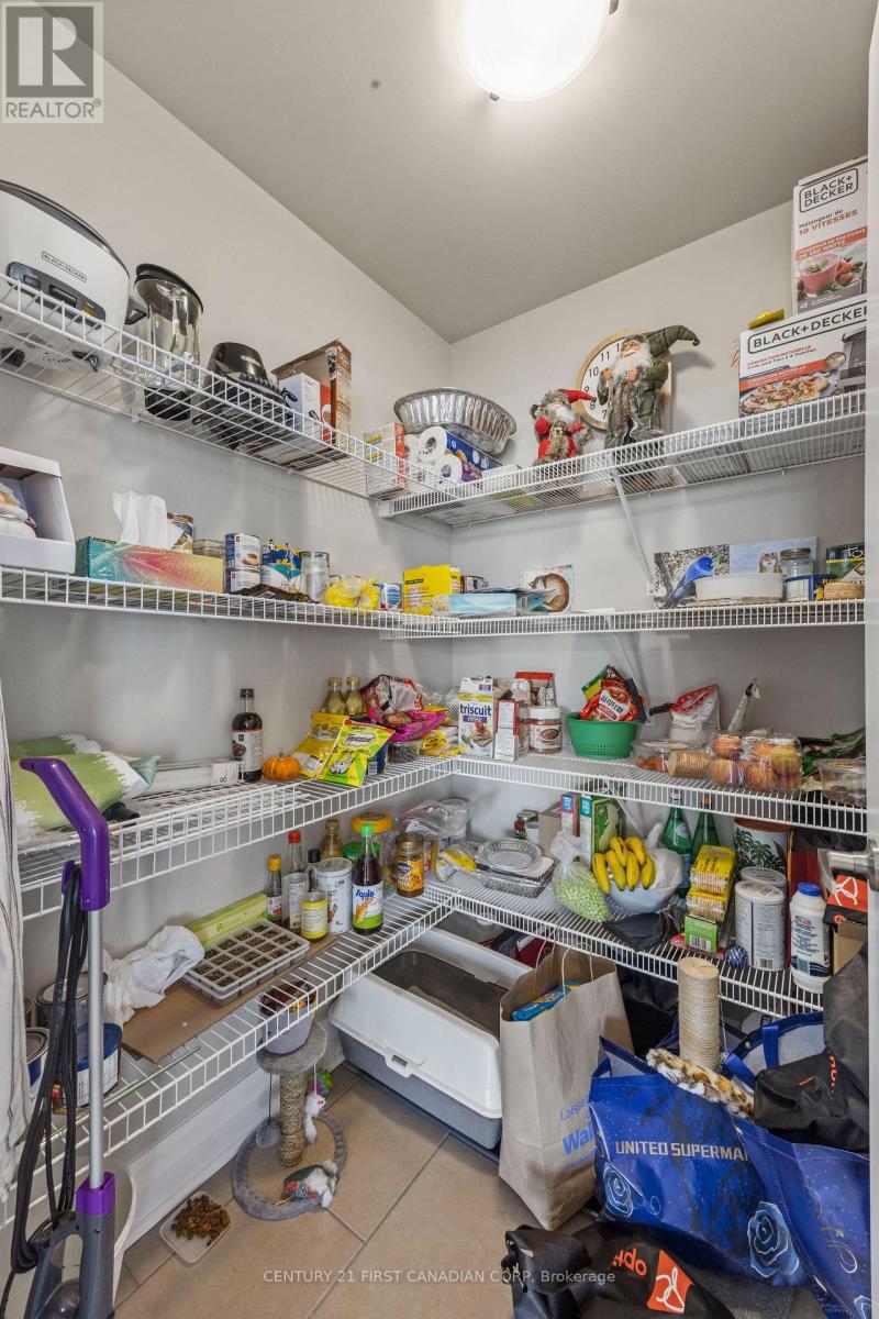 605 - 240 Villagewalk Boulevard, London North, Ontario  N6G 0P6 - Photo 20 - X13037148