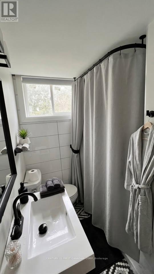 1794 Trafalgar Street, London East, Ontario  N5W 1X6 - Photo 16 - X13037174