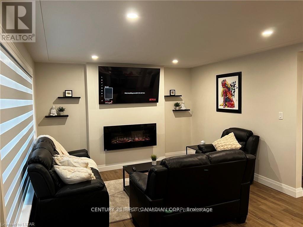 1794 Trafalgar Street, London East, Ontario  N5W 1X6 - Photo 4 - X13037174