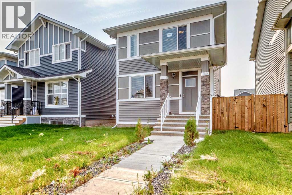 948 West Lakeview Drive, Chestermere, Alberta  T1X 2N4 - Photo 2 - A2298963