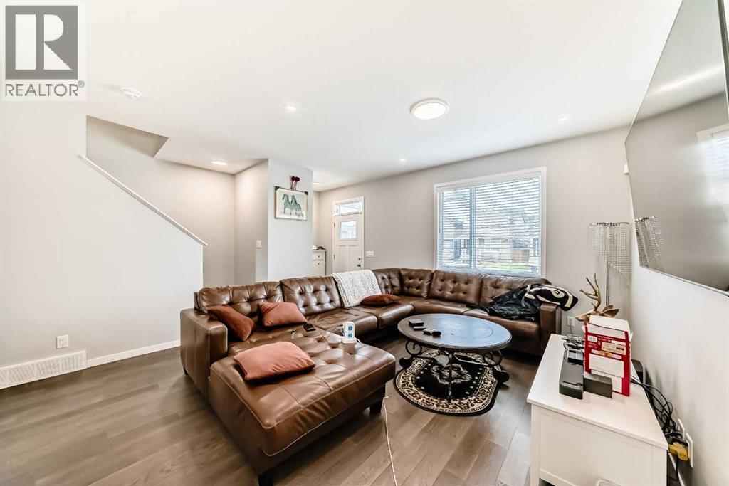 948 West Lakeview Drive, Chestermere, Alberta  T1X 2N4 - Photo 27 - A2298963