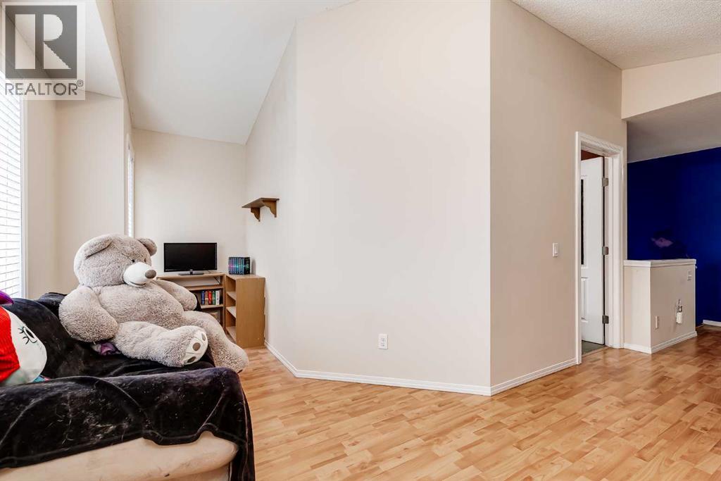 127 Woodside Crescent NW, Airdrie, Alberta  T4B 2K4 - Photo 27 - A2301636