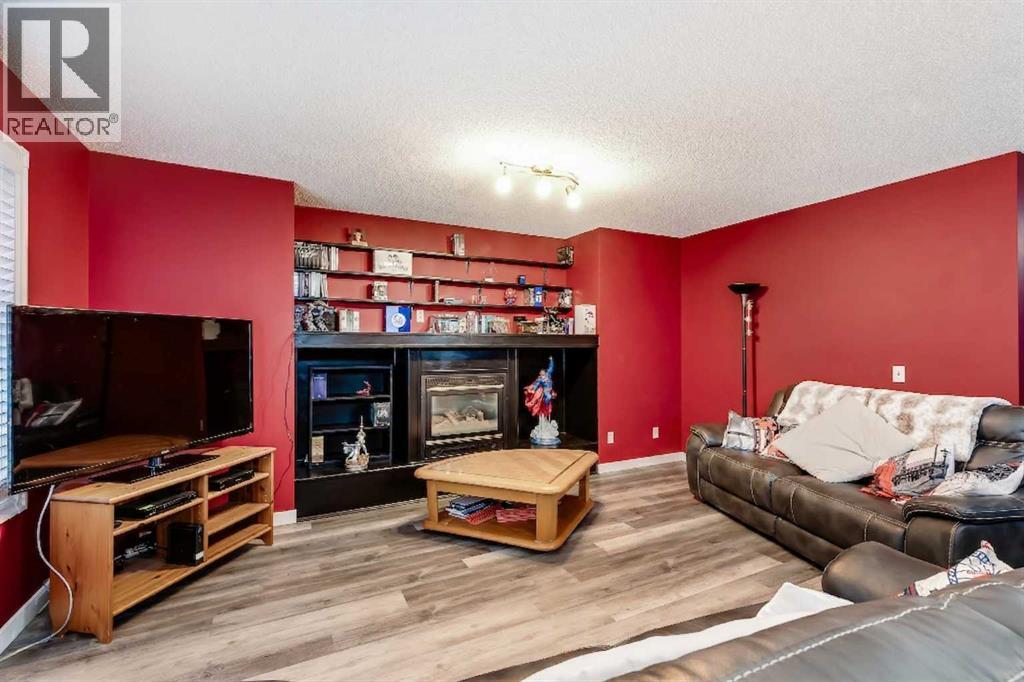 127 Woodside Crescent NW, Airdrie, Alberta  T4B 2K4 - Photo 7 - A2301636