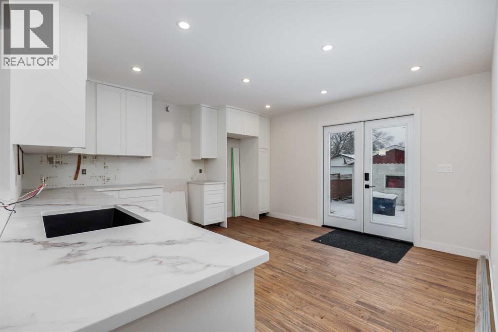 41 Alpine Crescent SE, Airdrie, Alberta  T4B 1K9 - Photo 5 - A2302323