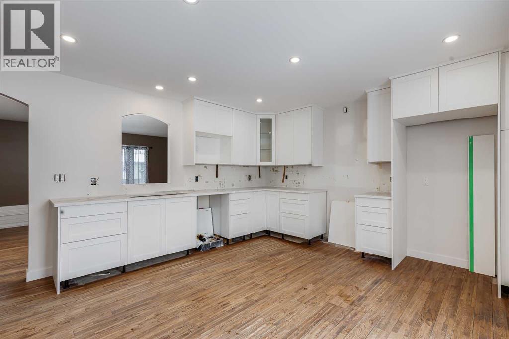 41 Alpine Crescent SE, Airdrie, Alberta  T4B 1K9 - Photo 7 - A2302323