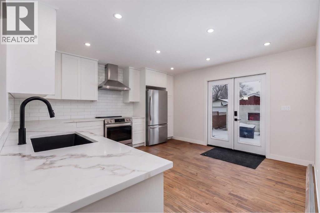 41 Alpine Crescent SE, Airdrie, Alberta  T4B 1K9 - Photo 6 - A2302323