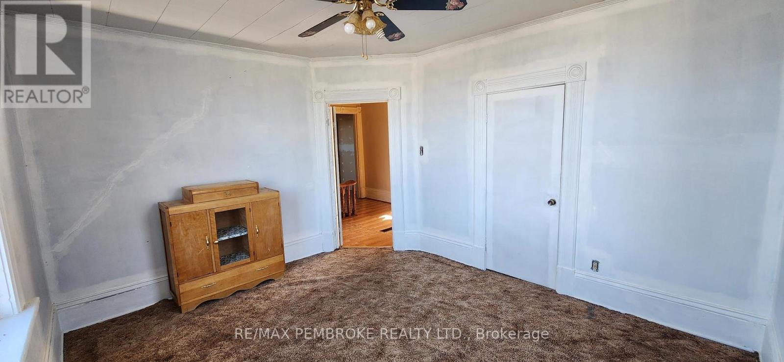 77 Main Street, Whitewater Region, Ontario  K0J 1K0 - Photo 6 - X13037168