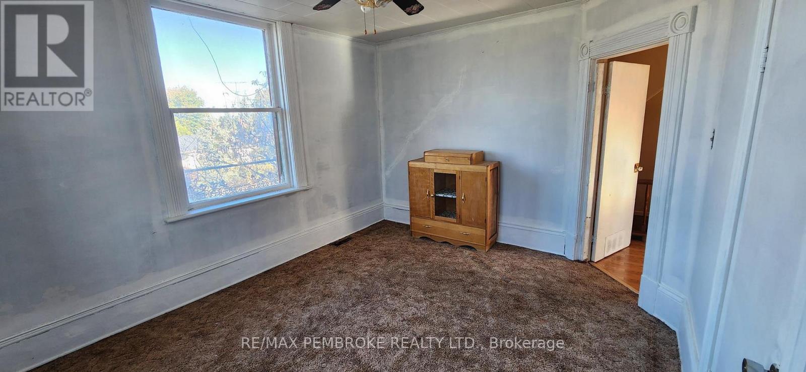 77 Main Street, Whitewater Region, Ontario  K0J 1K0 - Photo 7 - X13037168