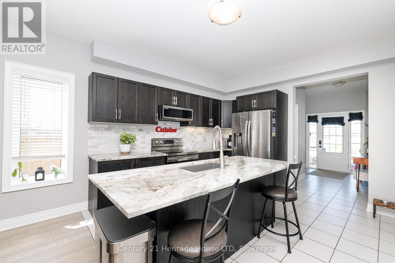 390 Hummel Crescent, Fort Erie, Ontario  L2A 0E8 - Photo 6 - X13037042