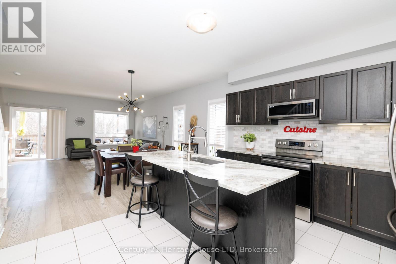 390 Hummel Crescent, Fort Erie, Ontario  L2A 0E8 - Photo 8 - X13037042