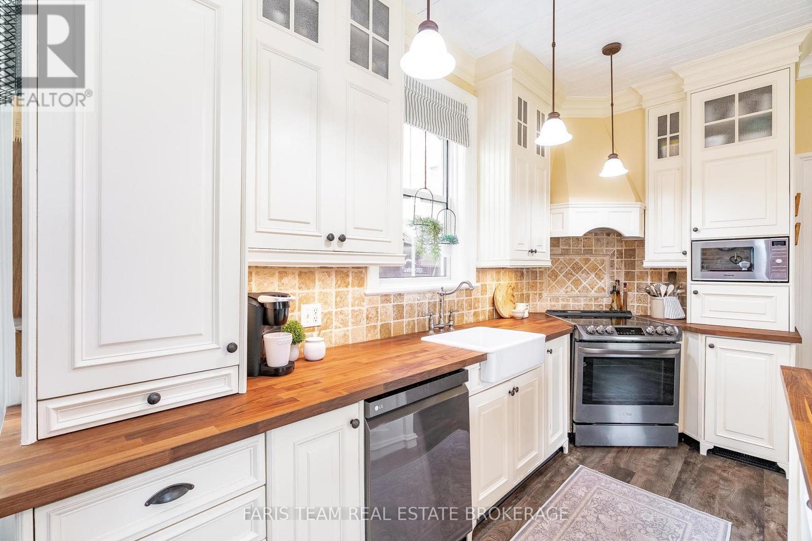 5716 County Road 56, Essa, Ontario  L0L 1N0 - Photo 9 - N12801014