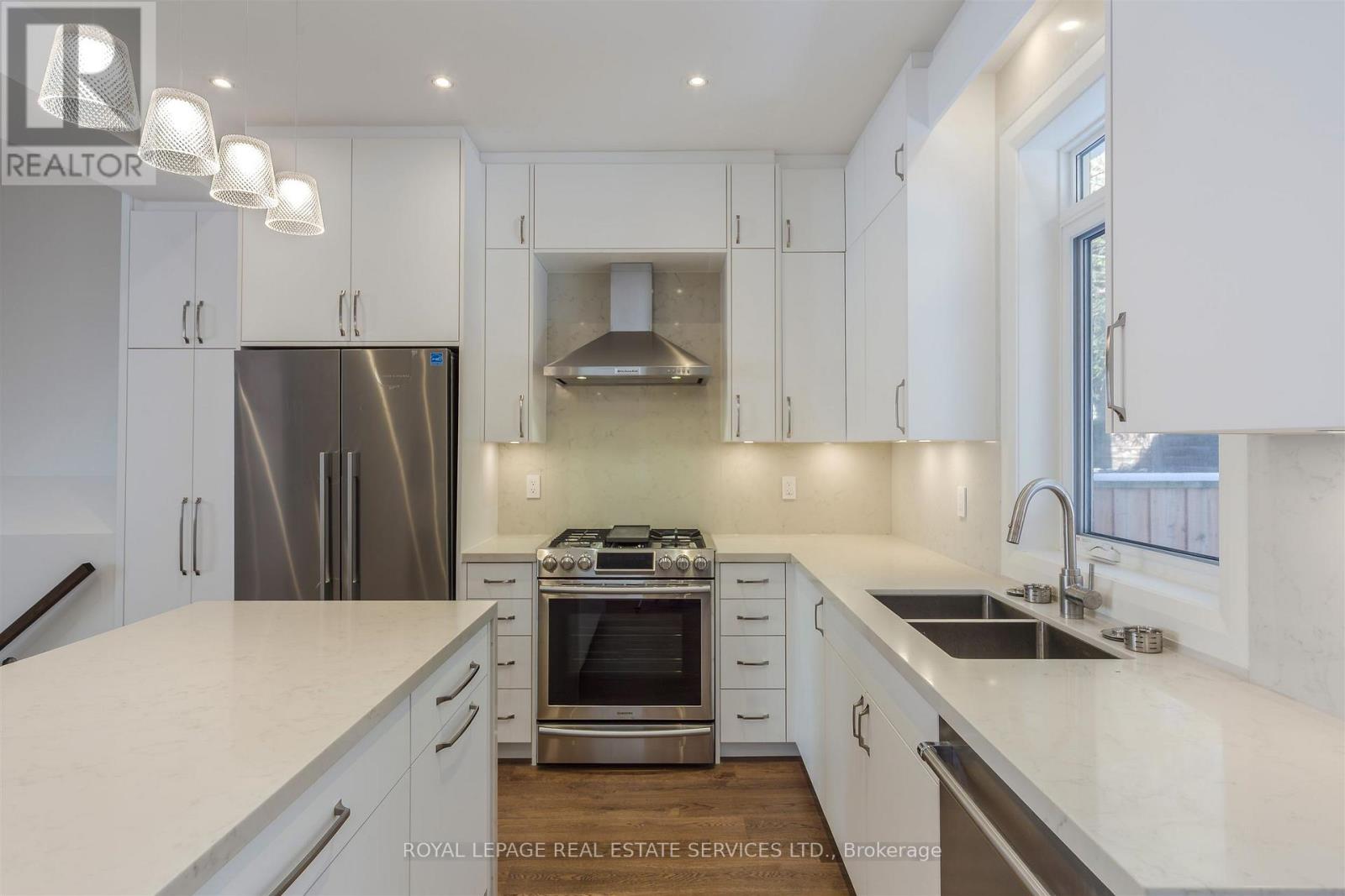 26 Bishop Street, Toronto, Ontario  M5R 1N2 - Photo 16 - C12838180