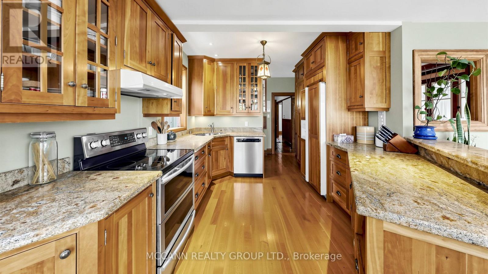 252 Sheldrake Boulevard, Toronto, Ontario  M4P 2B6 - Photo 9 - C13037046