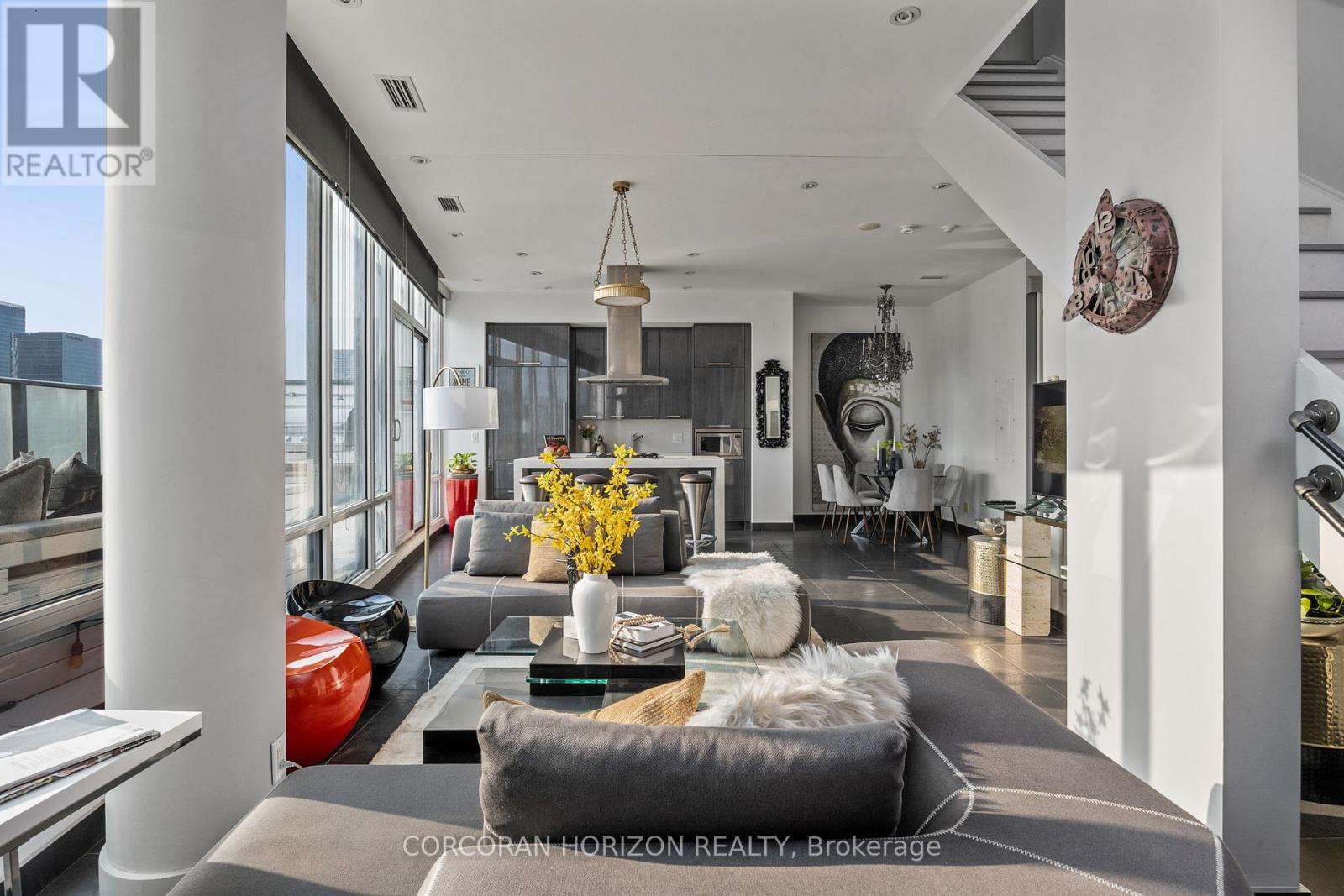 Ph01 - 1 Market Street, Toronto, Ontario  M5E 0A2 - Photo 3 - C13037050