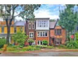 233 BORDEN STREET, Toronto, Ontario