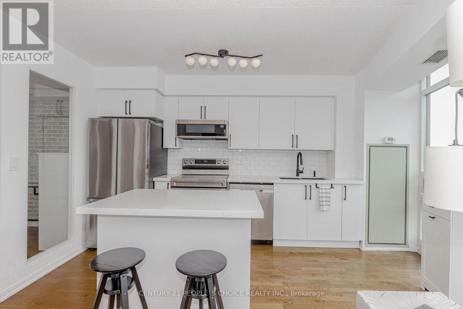 1611 - 215 Fort York Boulevard, Toronto, Ontario  M5V 4A2 - Photo 14 - C13037158