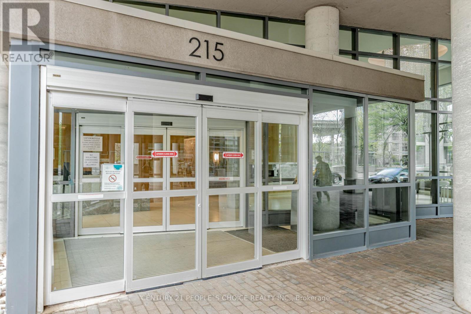 1611 - 215 Fort York Boulevard, Toronto, Ontario  M5V 4A2 - Photo 4 - C13037158