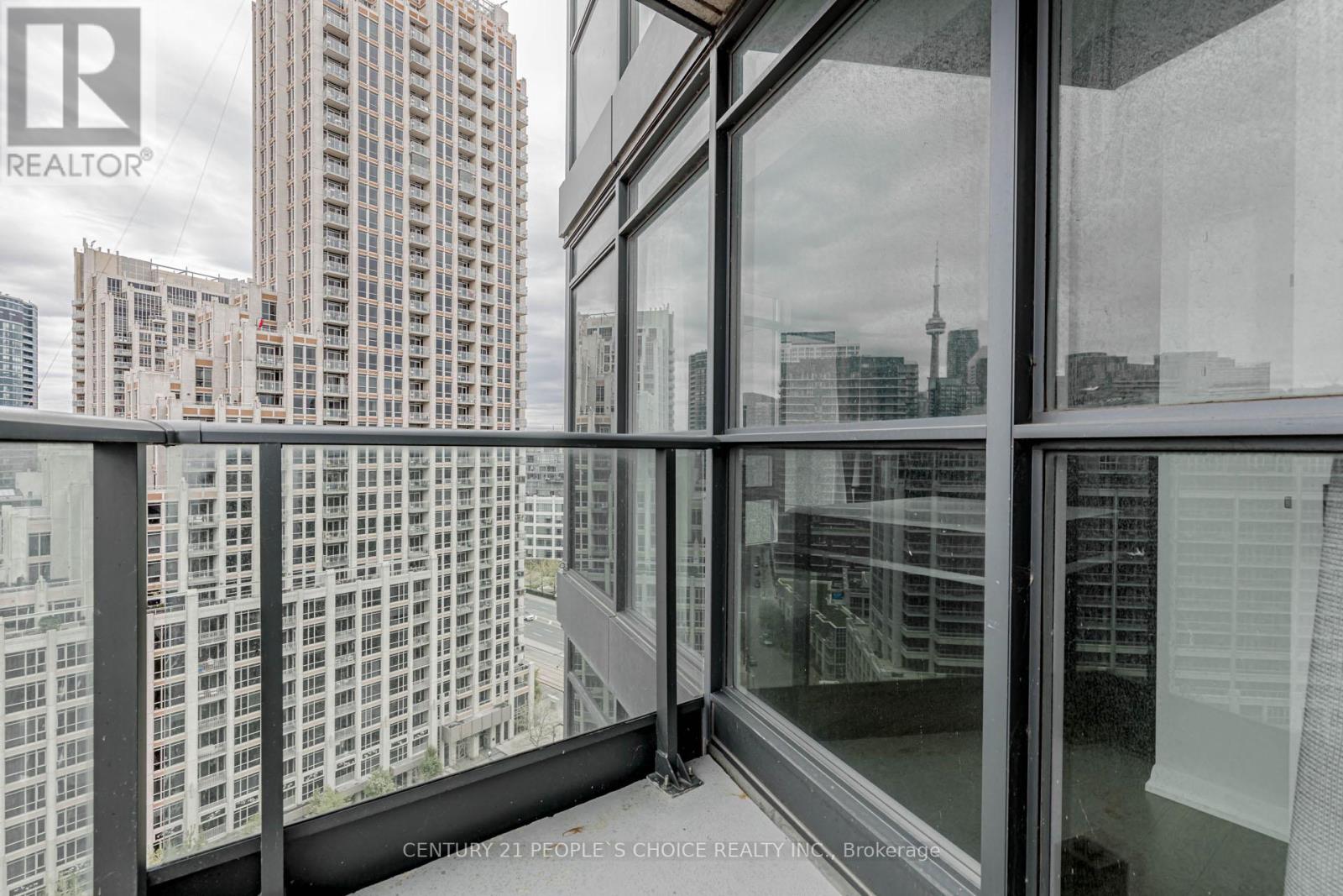 1611 - 215 Fort York Boulevard, Toronto, Ontario  M5V 4A2 - Photo 40 - C13037158