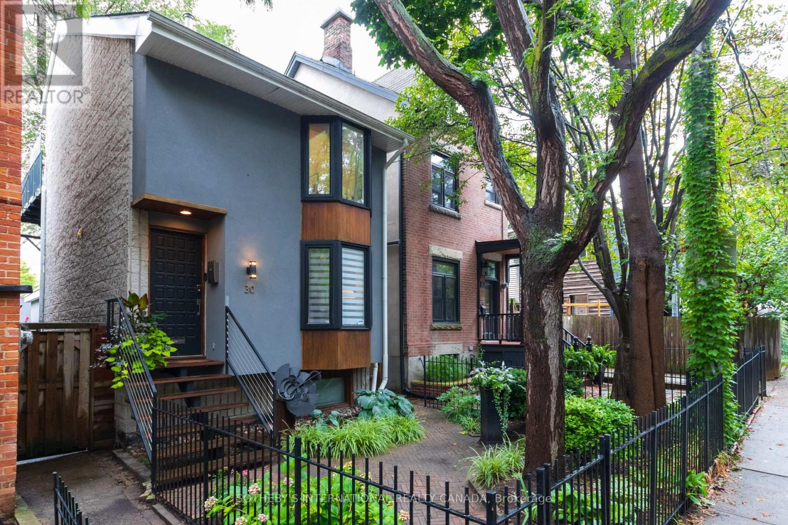 30 SWORD STREET, Toronto, Ontario